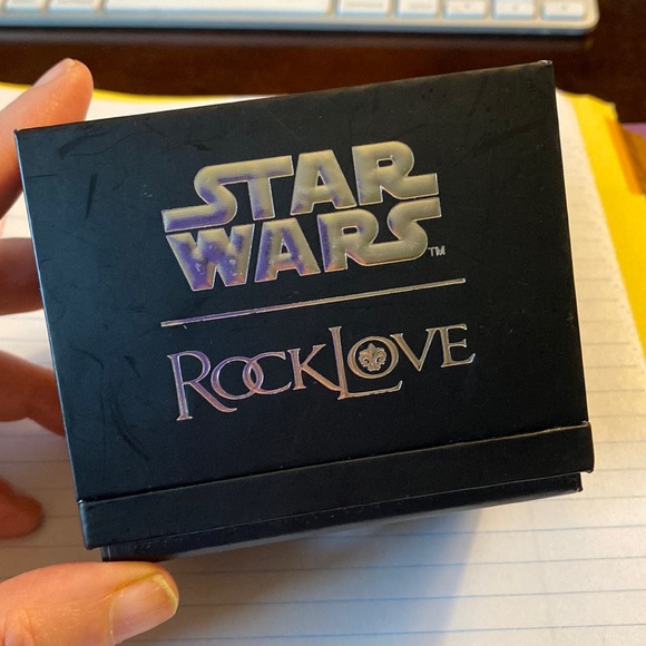 Rocklove Star Wars imperial credit medallion.Brass/silver/Rose gold color - Picture 2 of 4